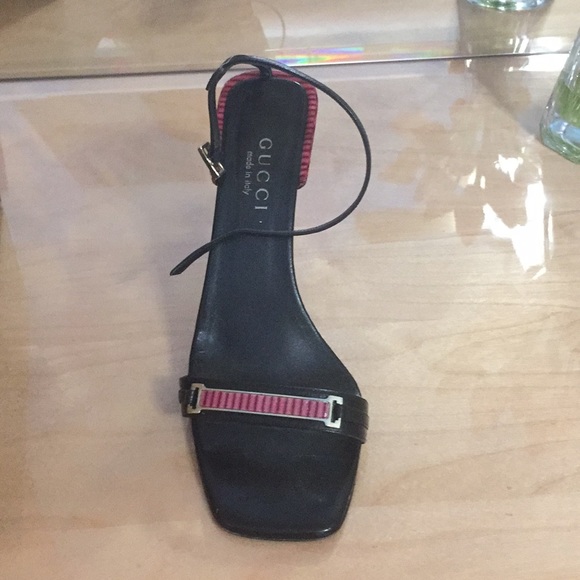 AUTHENTIC GUCCI SANDALS - Picture 1 of 6
